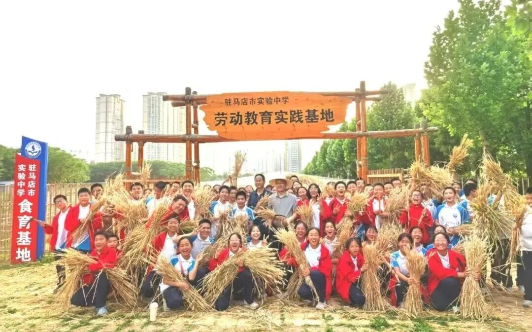 从“田间”到“舌尖”，这所学校的食育课为何如此有趣？